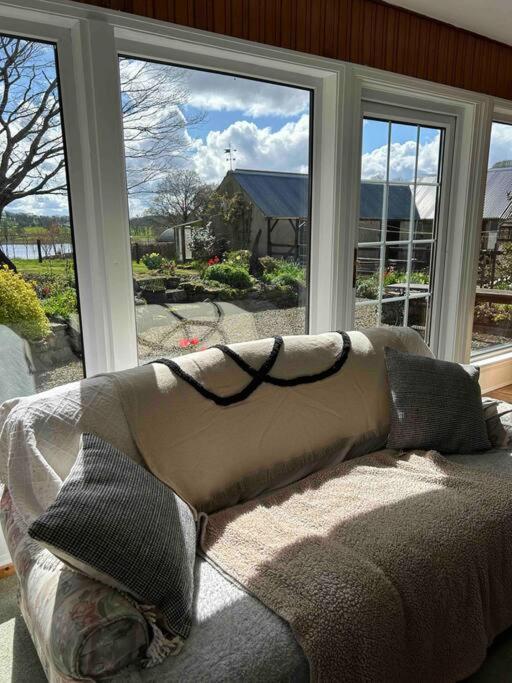 Wooden Cottage With Lake View Enniskillen Eksteriør bilde